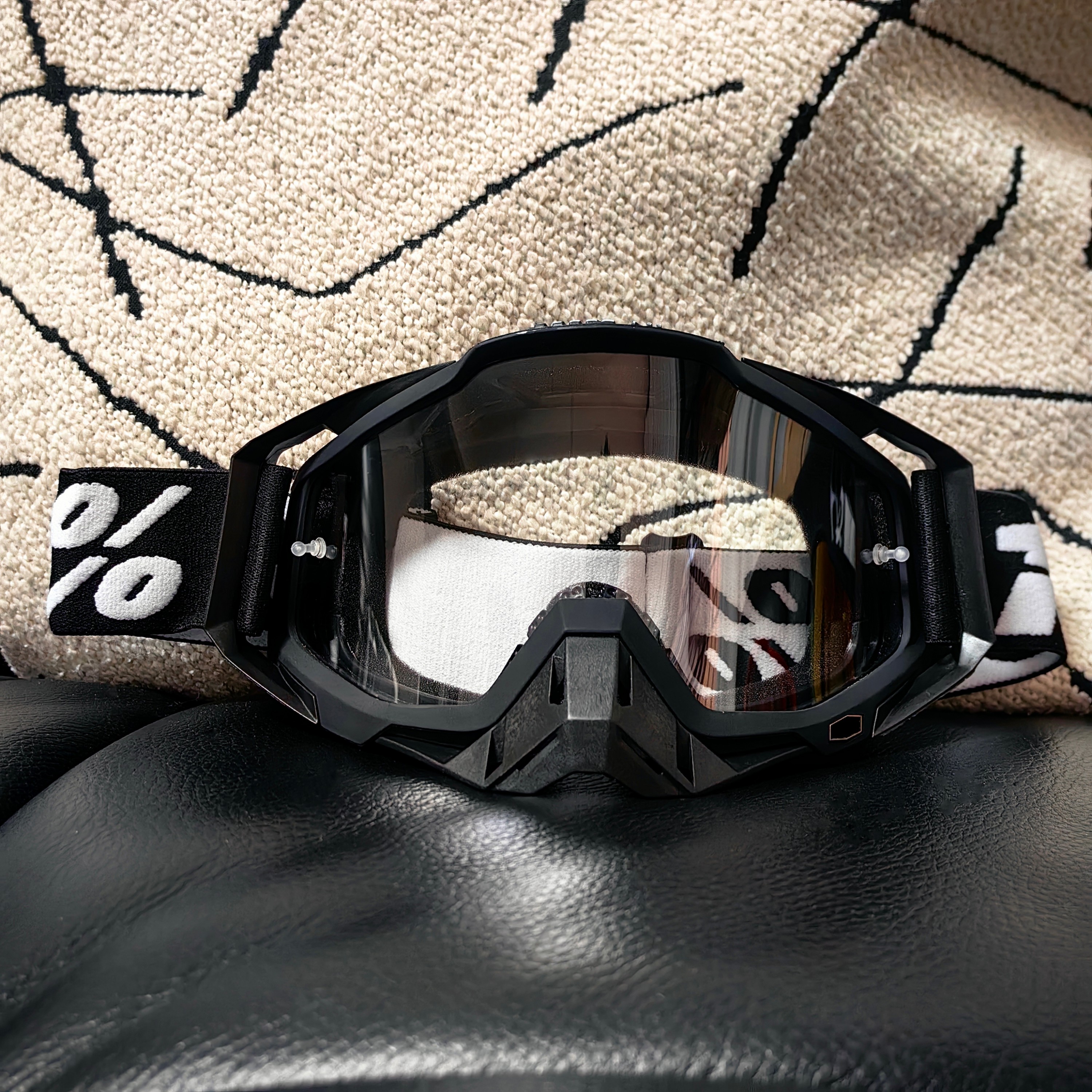 Yeni Renkler Motokros Gözlüğü, - Equestrian Helmet incelemesi ve fiyatı